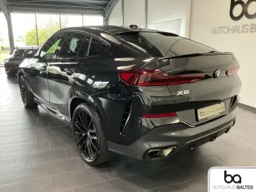 BMW X6 xDrive 30d M Sport Pro 22  Pano Driv Luft AHK