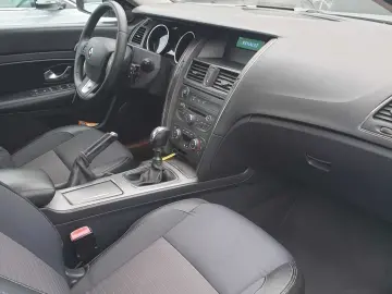 Renault Latitude