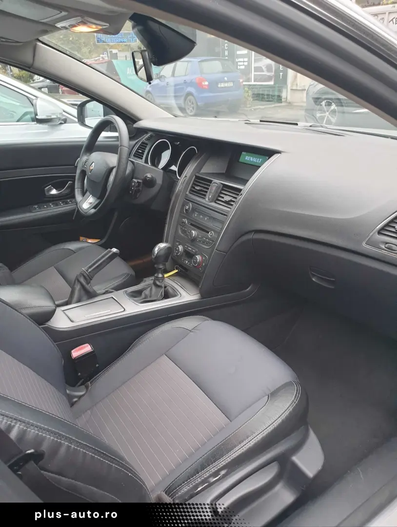 Renault Latitude