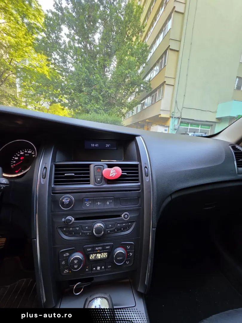 Renault Latitude