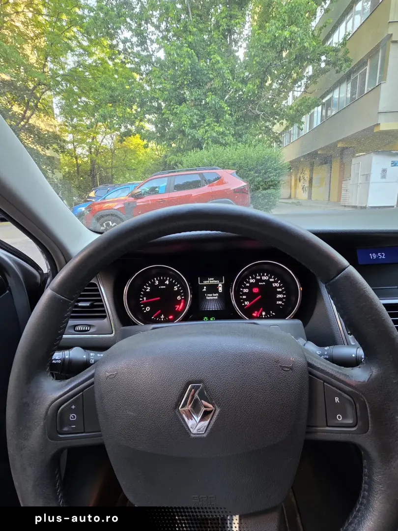 Renault Latitude