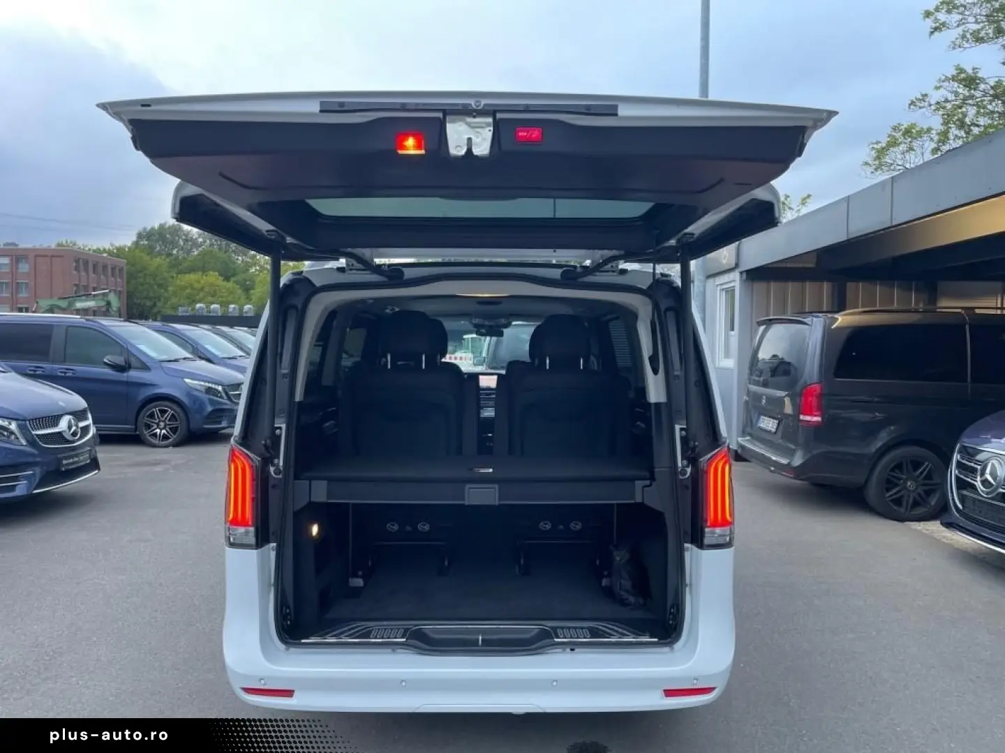 MERCEDES-BENZ V 300 d 4MATIC AVANTGARDE Lang STHZ AU&hellip;