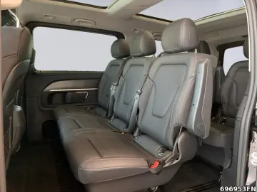 MERCEDES-BENZ V 300 EAV L AMG 4MATIC  AIRMATIC PANO-DACH UVM