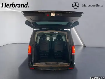 MERCEDES-BENZ V 300 EAV L AMG 4MATIC  AIRMATIC PANO-DACH UVM