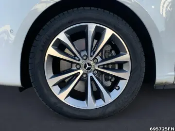 MERCEDES-BENZ V 300 AVG K  MULTIBEAM  AHK  DIG. INNENSPIEGEL