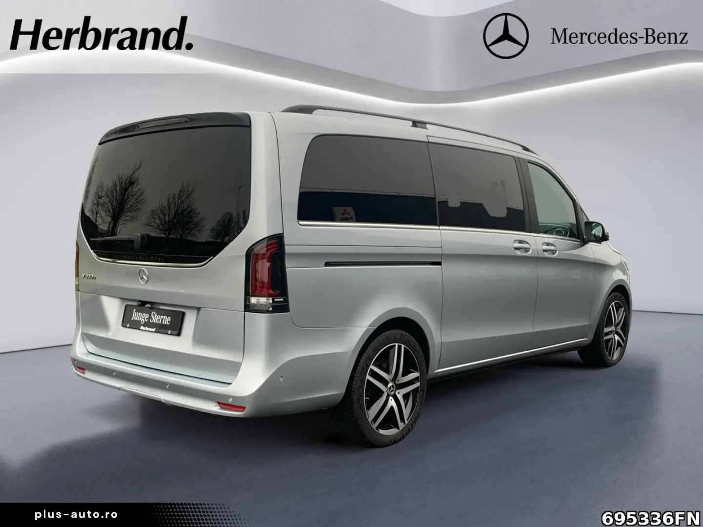 MERCEDES-BENZ V 300 AVG L  AIRMATIC STANDHEIZ PANO-DACH AHK