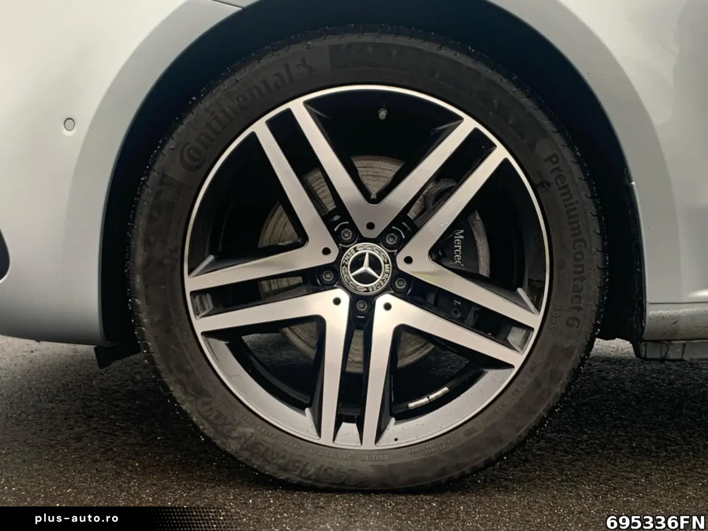 MERCEDES-BENZ V 300 AVG L  AIRMATIC STANDHEIZ PANO-DACH AHK
