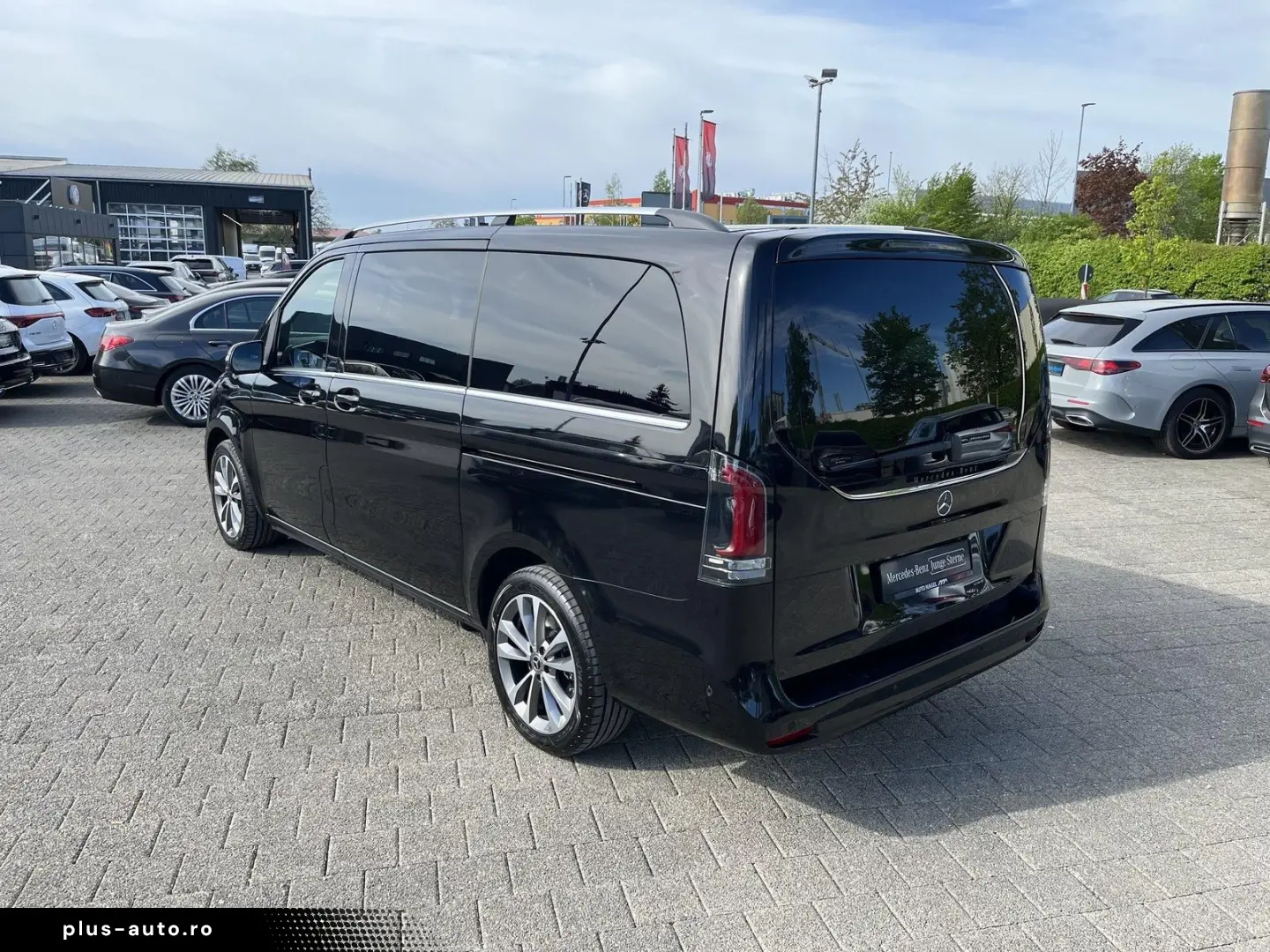 MERCEDES-BENZ V 250 d AVANTGARDE lang DISTRONIC CAM 360  AHK