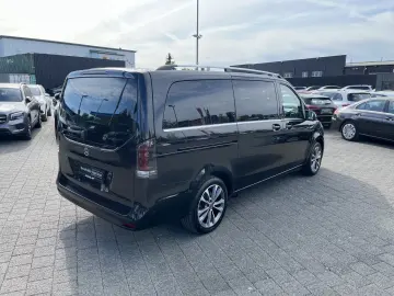 MERCEDES-BENZ V 250 d AVANTGARDE lang DISTRONIC CAM 360  AHK