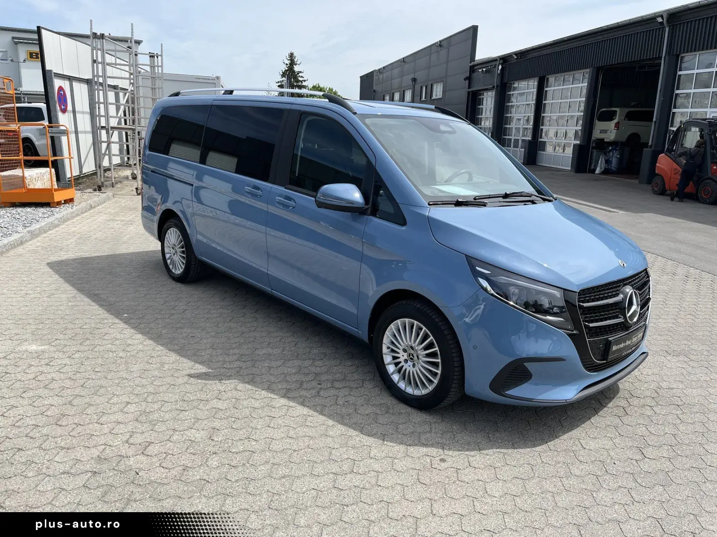 MERCEDES-BENZ V 220 d STYLE Lang 4-Matic DISTRONIC 360  AHK
