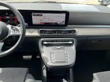MERCEDES-BENZ V 220 d STYLE Lang 4-Matic DISTRONIC 360  AHK