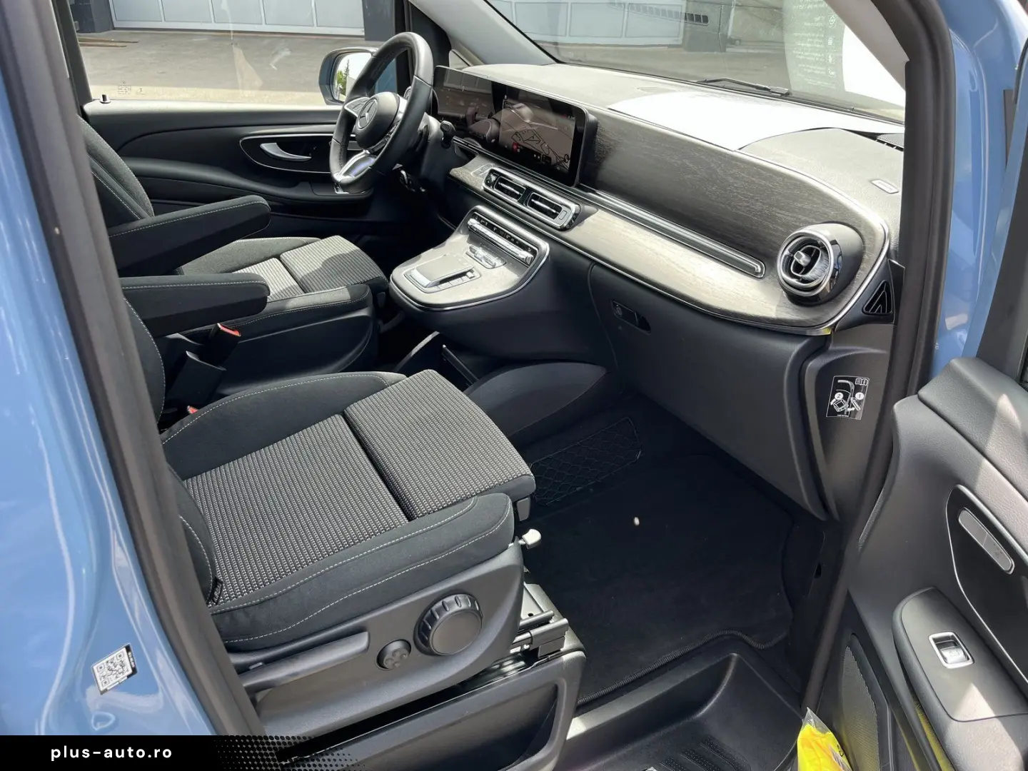 MERCEDES-BENZ V 220 d STYLE Lang 4-Matic DISTRONIC 360  AHK
