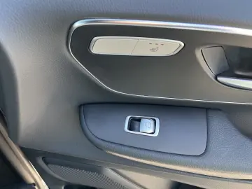 MERCEDES-BENZ V 250 d STYLE Lang DISTRONIC el.Türen &hellip;