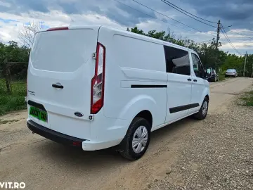 Ford Transit Custom Doka 6locuri