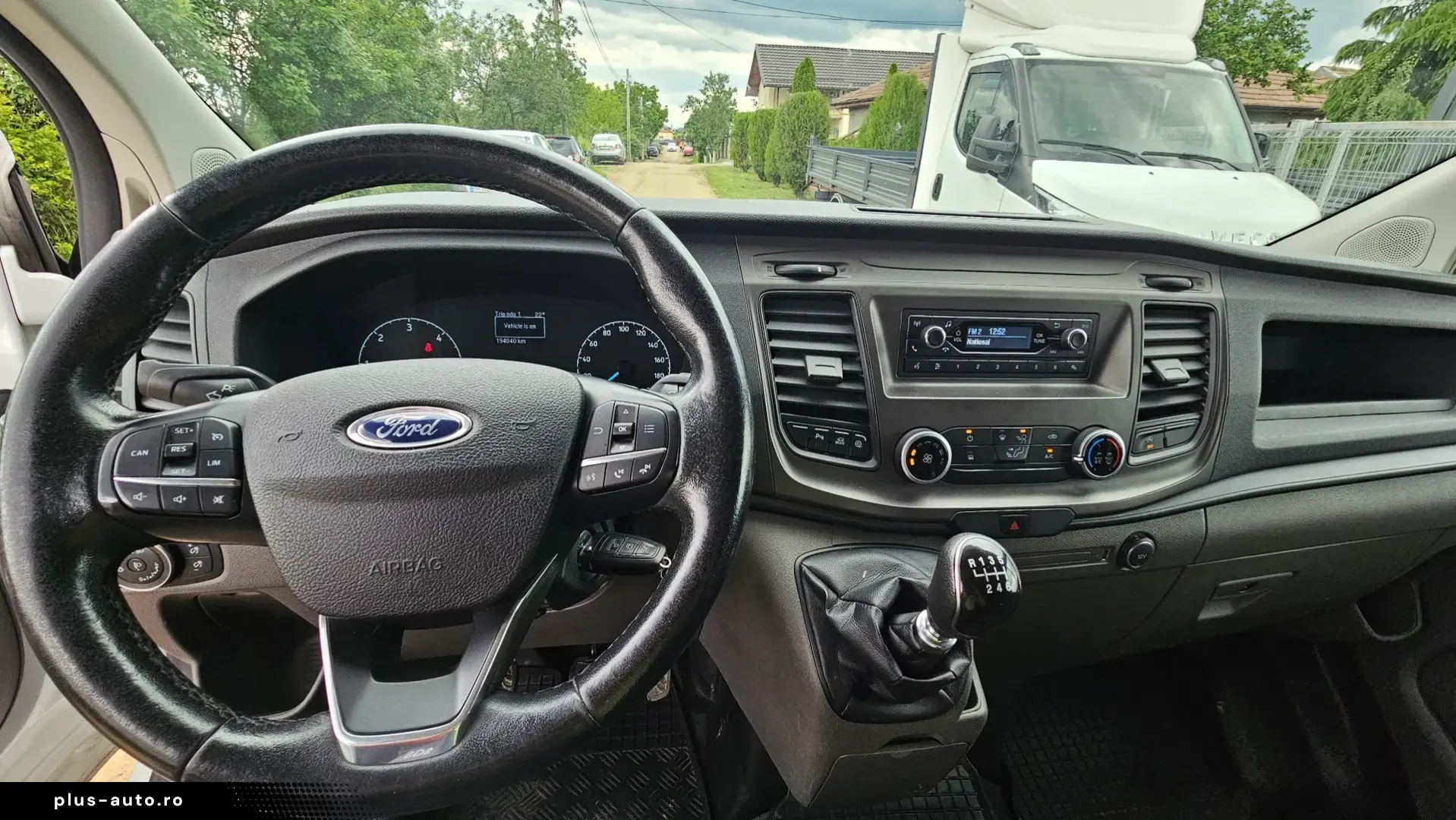 Ford Transit Custom Doka 6locuri