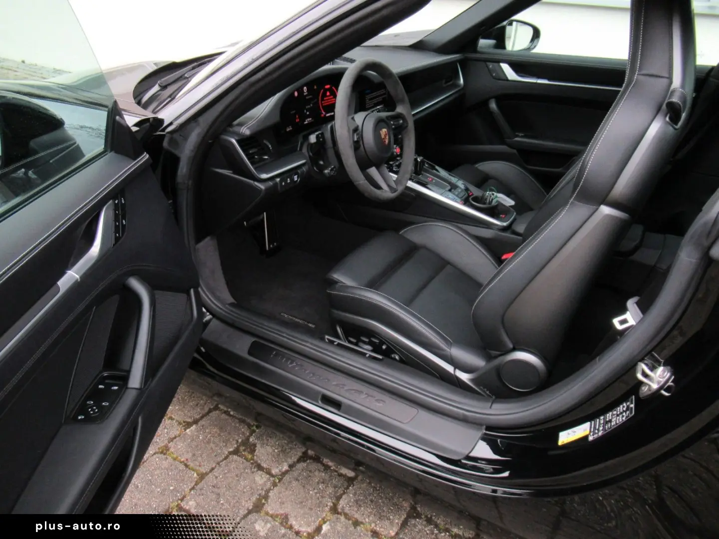 PORSCHE 992 TARGA 4 GTS EXCL KREIDE 18W BELÜ ACC®KEY HD