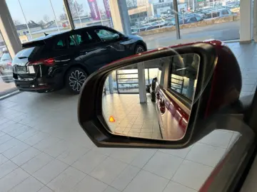 MERCEDES-BENZ V 300 d   Sport MBUX Navi el.Schiebe AHK 360
