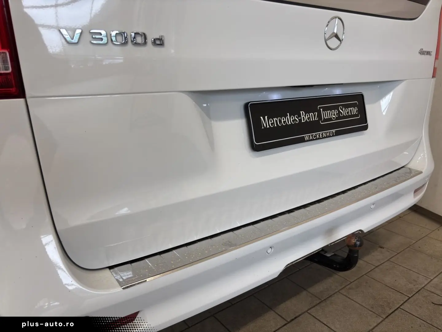 MERCEDES-BENZ V 300 d 4M EDITION Lang AMG NIGHT AHK &hellip;