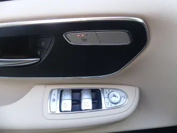 MERCEDES-BENZ V 300 d MARCO POLO AMG Line ACC KÜCHE AHK