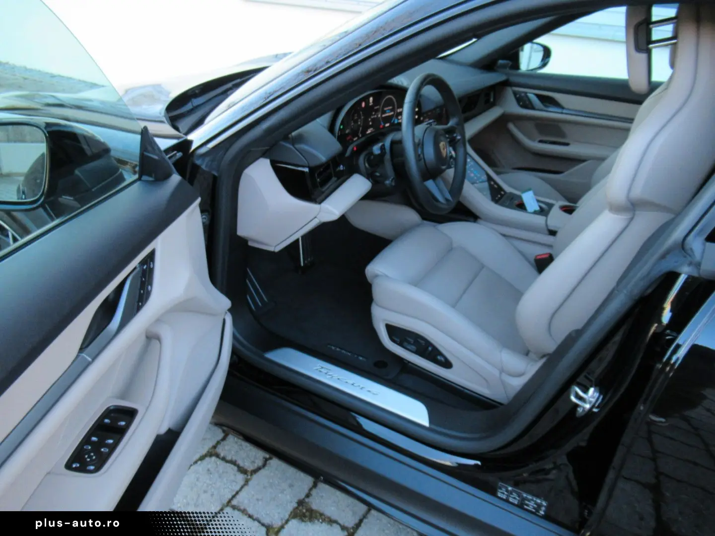 PORSCHE MY25 4C TURISMO FOND RSE HEAD-UP ACC®18 BELÜ 360