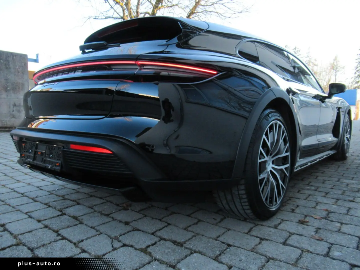 PORSCHE MY25 4C TURISMO FOND RSE HEAD-UP ACC®18 BELÜ 360
