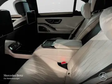 Mercedes-Benz S 63 S E Performance Night Hi-Lenk FirstClass