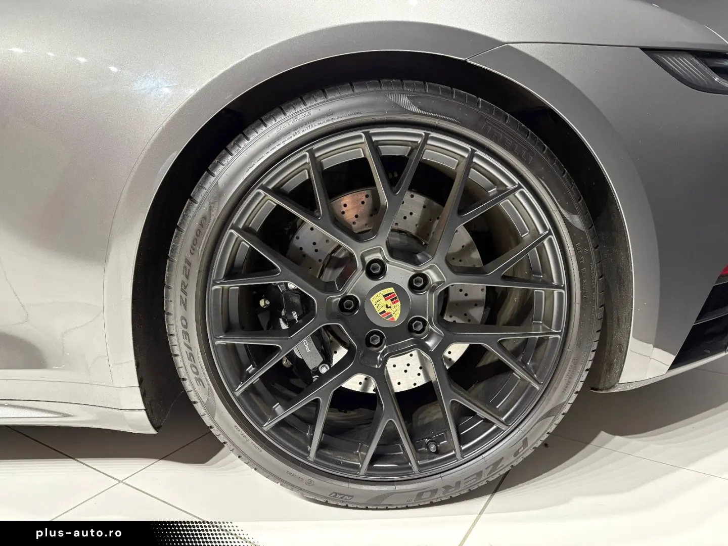PORSCHE 911 Targa 4 GTS  Carbon  Matrix-LED  HA-Lenkung