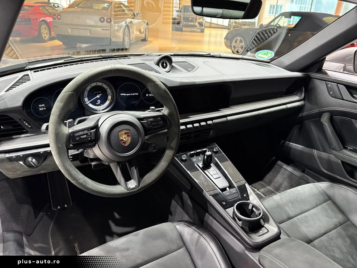 PORSCHE 911 Targa 4 GTS  Carbon  Matrix-LED  HA-Lenkung