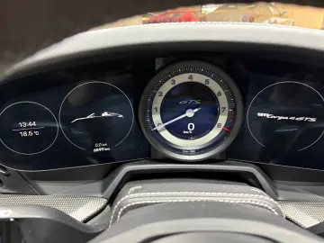 PORSCHE 911 Targa 4 GTS  Carbon  Matrix-LED  HA-Lenkung