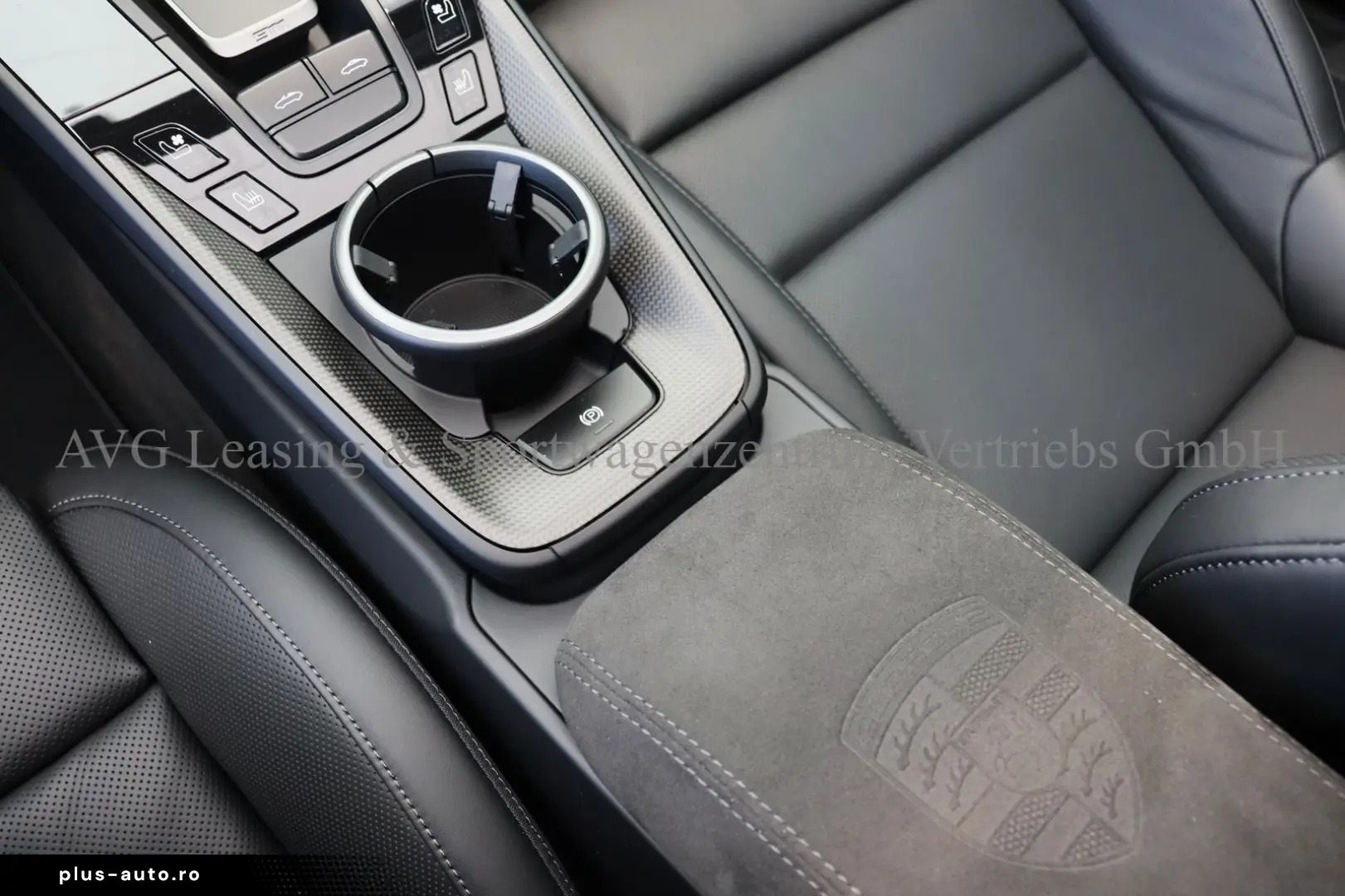 PORSCHE 992 911 Targa 4 GTS MY25 NUR2'KM DT 1.HD CARBON