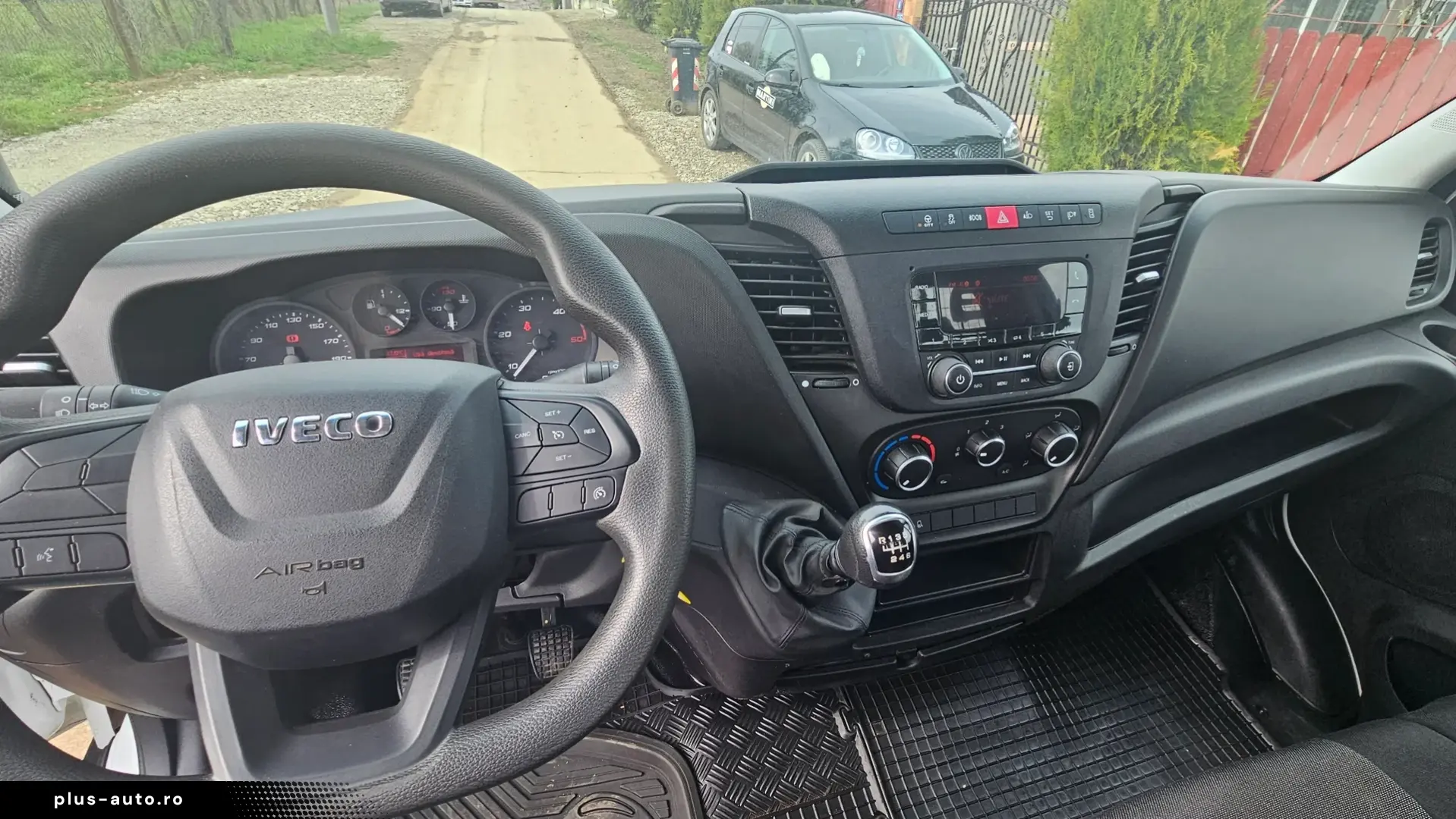 Iveco 35C16 Platforma 4.85m   3.5t