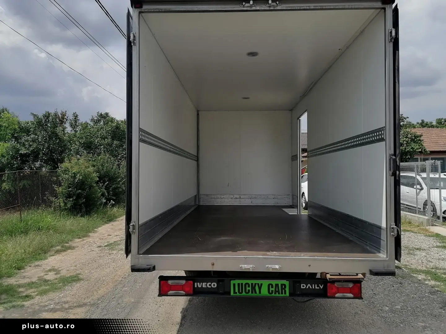 Iveco Daily 35C14 Box 5M