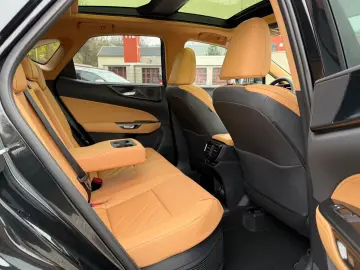 Lexus NX 450h NX 450 h  E-Executive.HUD.LED pano