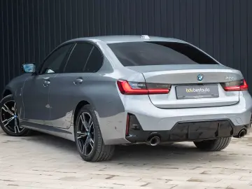BMW Seria 3 330e Aut. M Sport