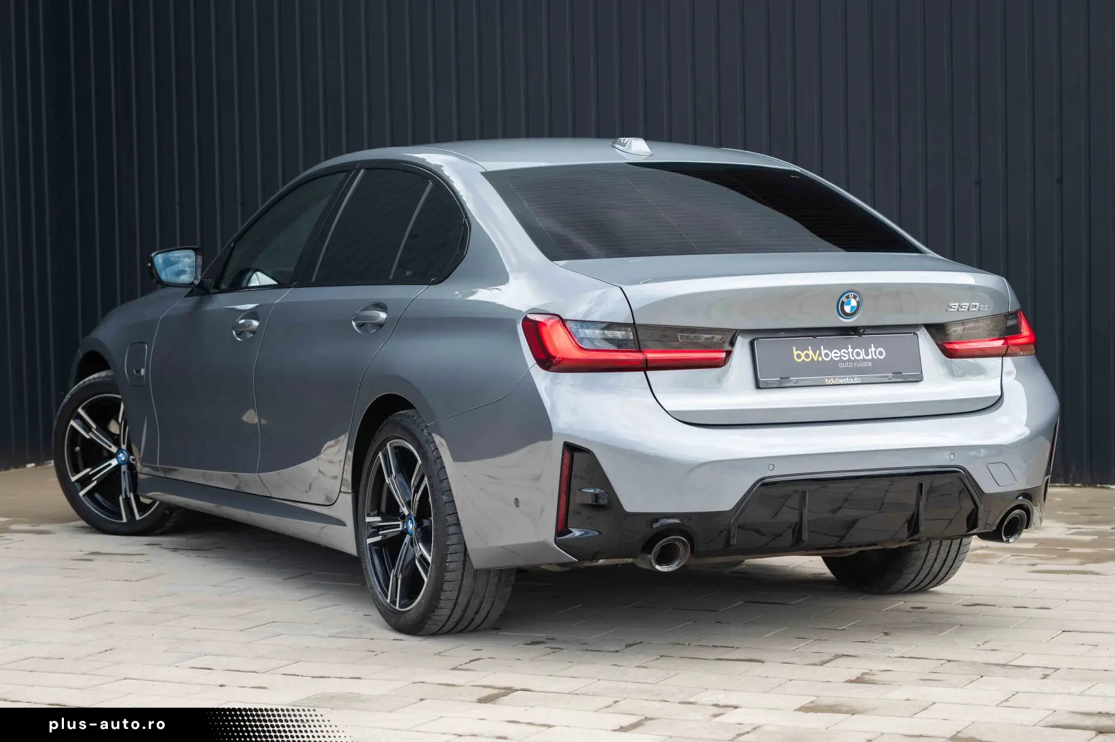 BMW Seria 3 330e Aut. M Sport