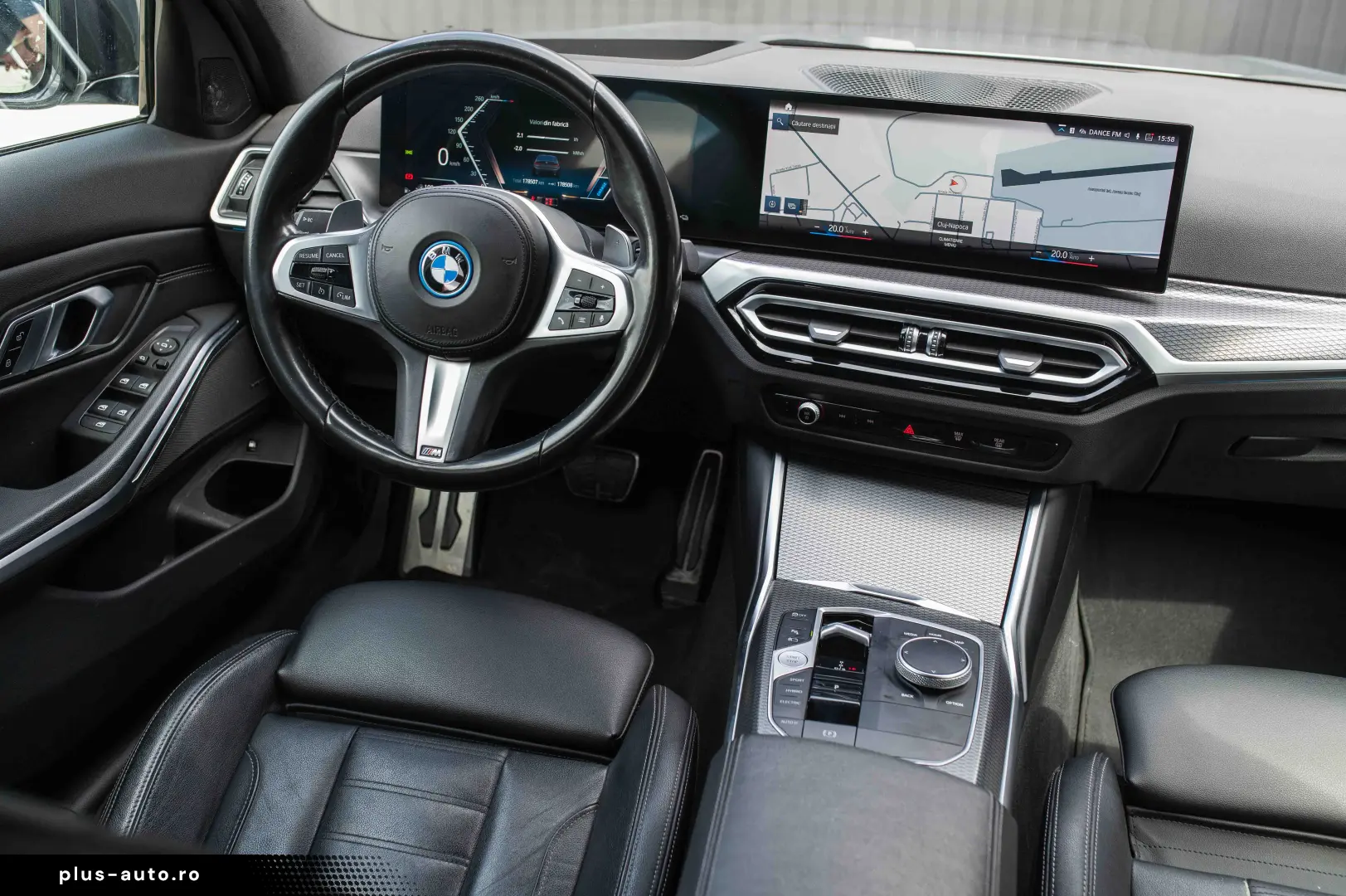 BMW Seria 3 330e Aut. M Sport
