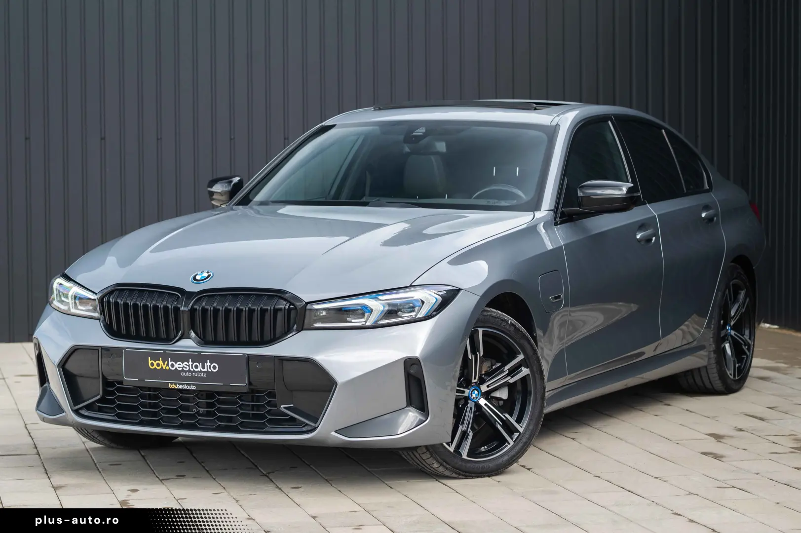 BMW Seria 3 330e Aut. M Sport