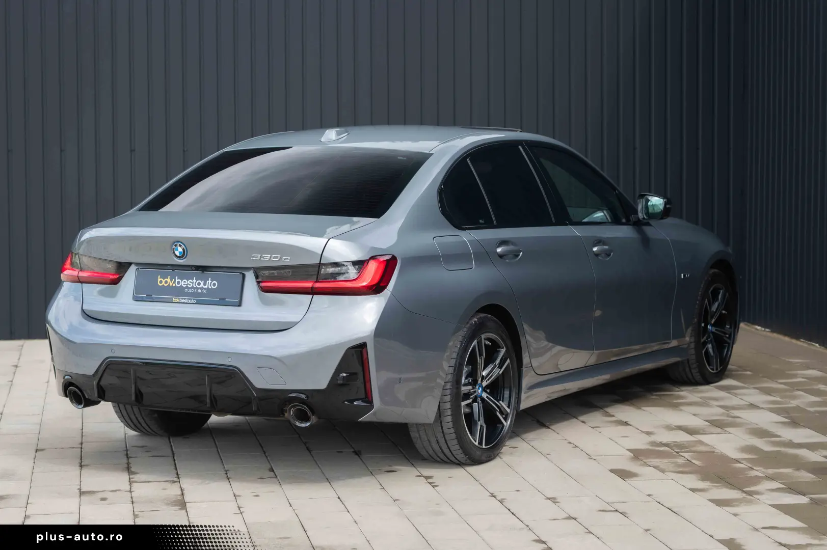 BMW Seria 3 330e Aut. M Sport