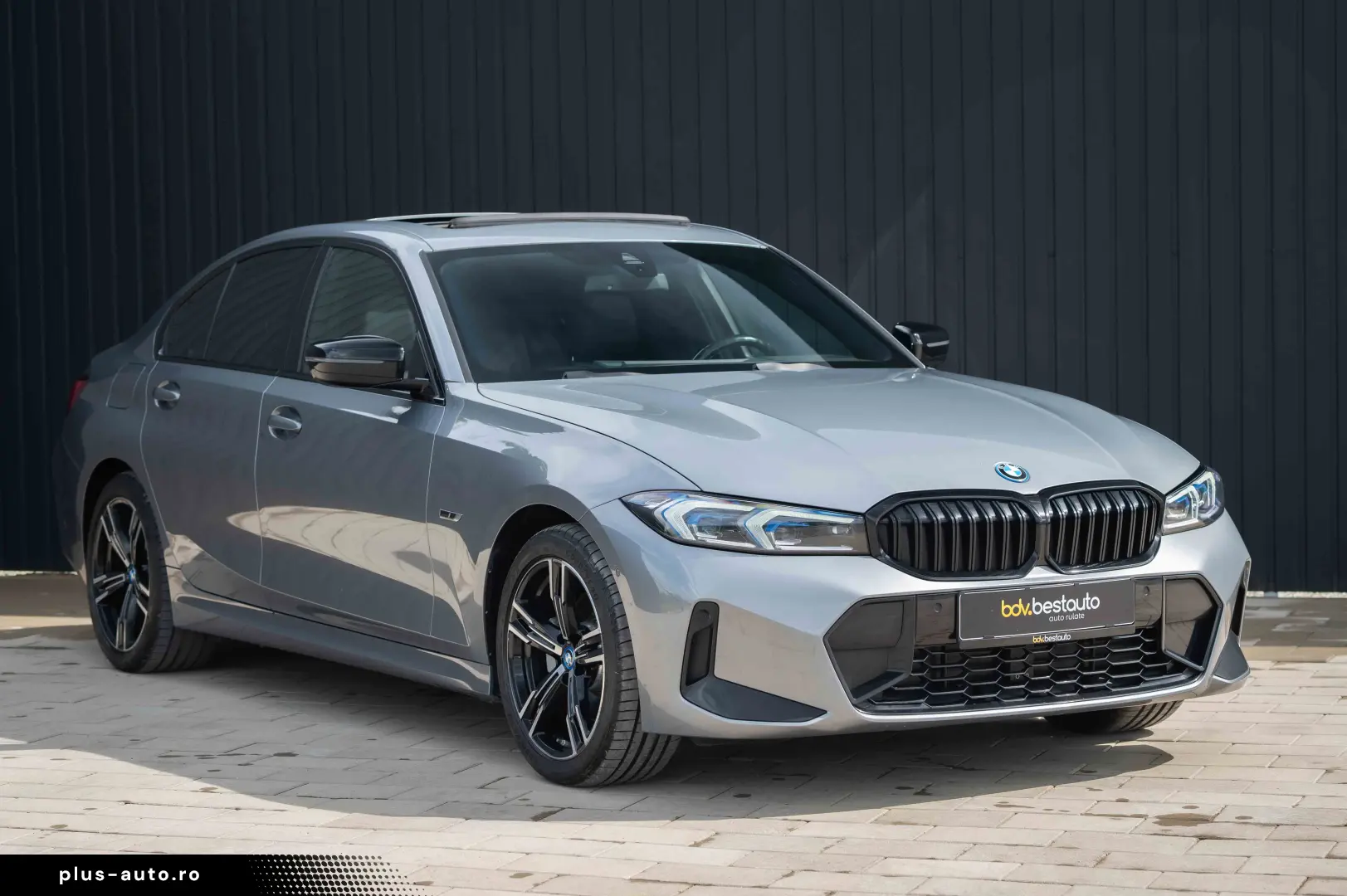 BMW Seria 3 330e Aut. M Sport
