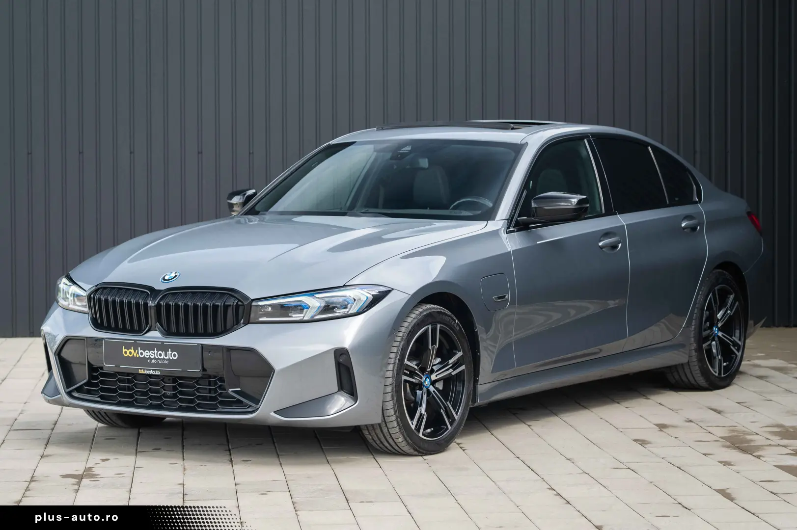 BMW Seria 3 330e Aut. M Sport