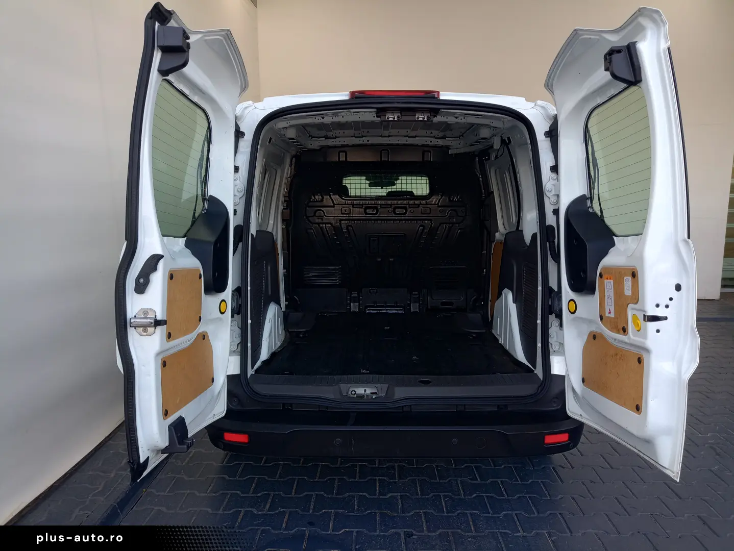 Ford Transit Connect 1.5 EcoBlue 100CP 6MT (L1) Trend