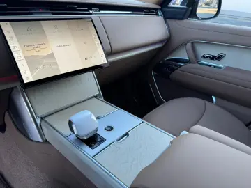 Land Rover Range Rover P615 SV