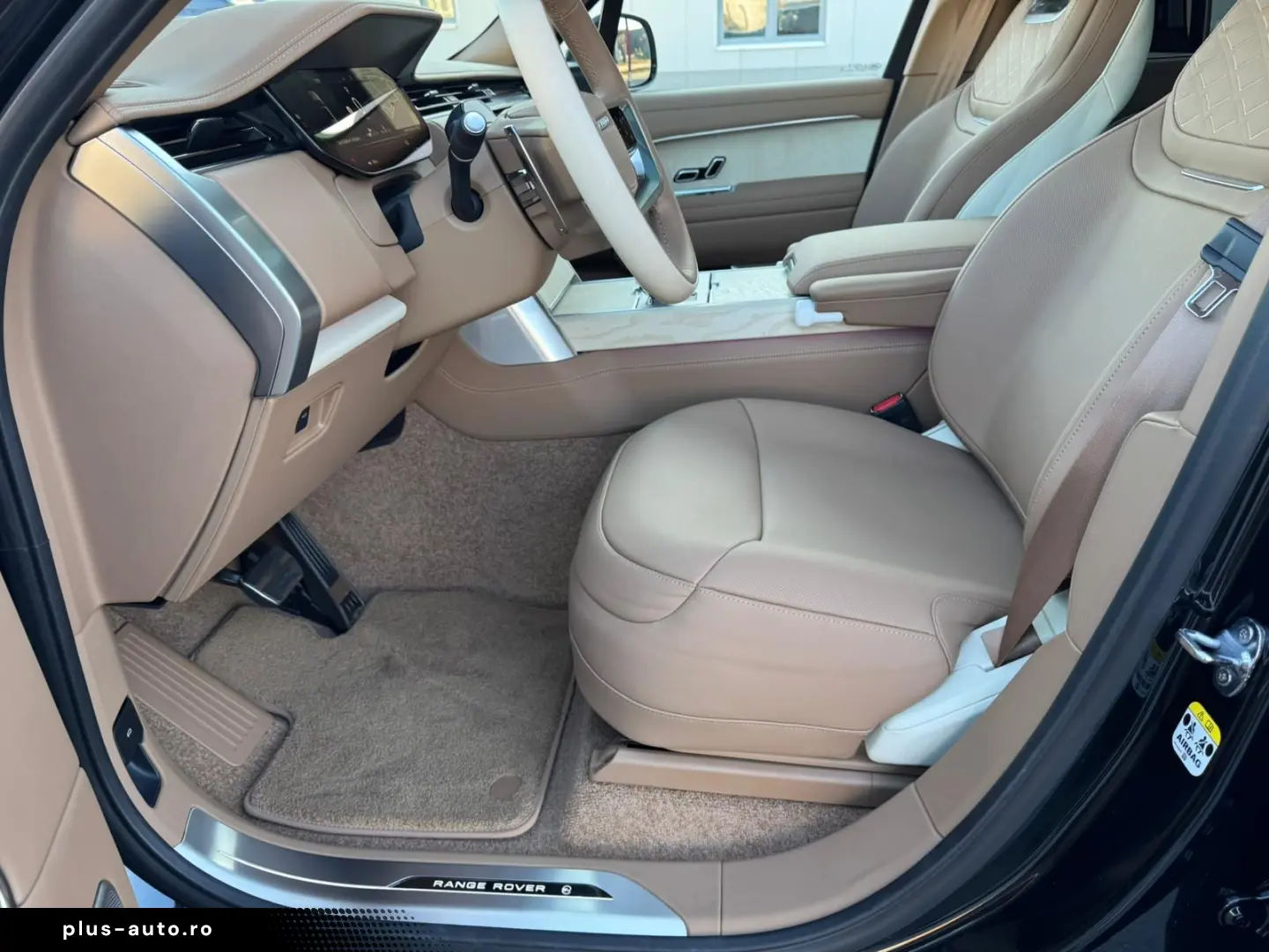Land Rover Range Rover P615 SV