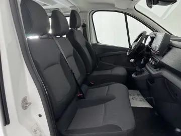 RENAULT Trafic Combi Start   1.HAND   9 SITZER   NAVI