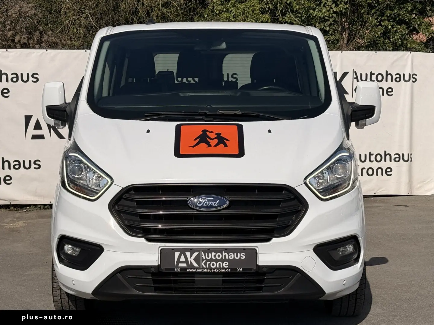 FORD Transit Custom 2.0 TDCi 320 L1  9-SITZER TEMPOMA
