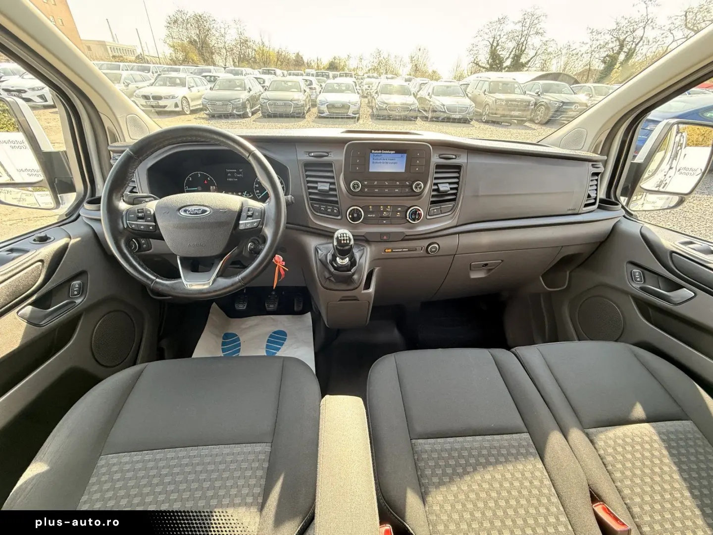 FORD Transit Custom 2.0 TDCi 320 L1  9-SITZER TEMPOMA
