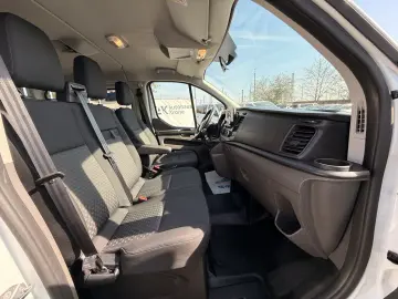 FORD Transit Custom 2.0 TDCi 320 L1  9-SITZER TEMPOMA