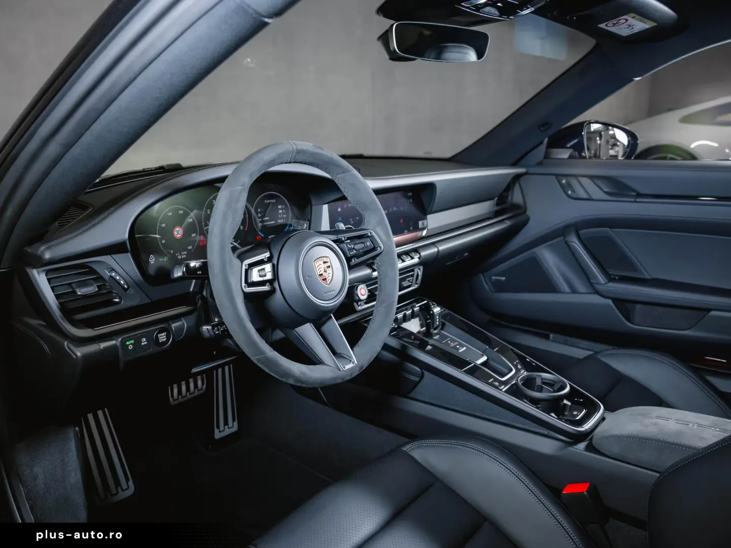 Porsche 911 Carrera 4S Sport Design
