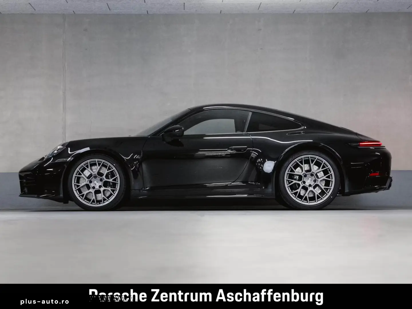 Porsche 911 Carrera 4S Sport Design