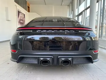 Porsche 992.2 Carrera 4 GTS Facelift